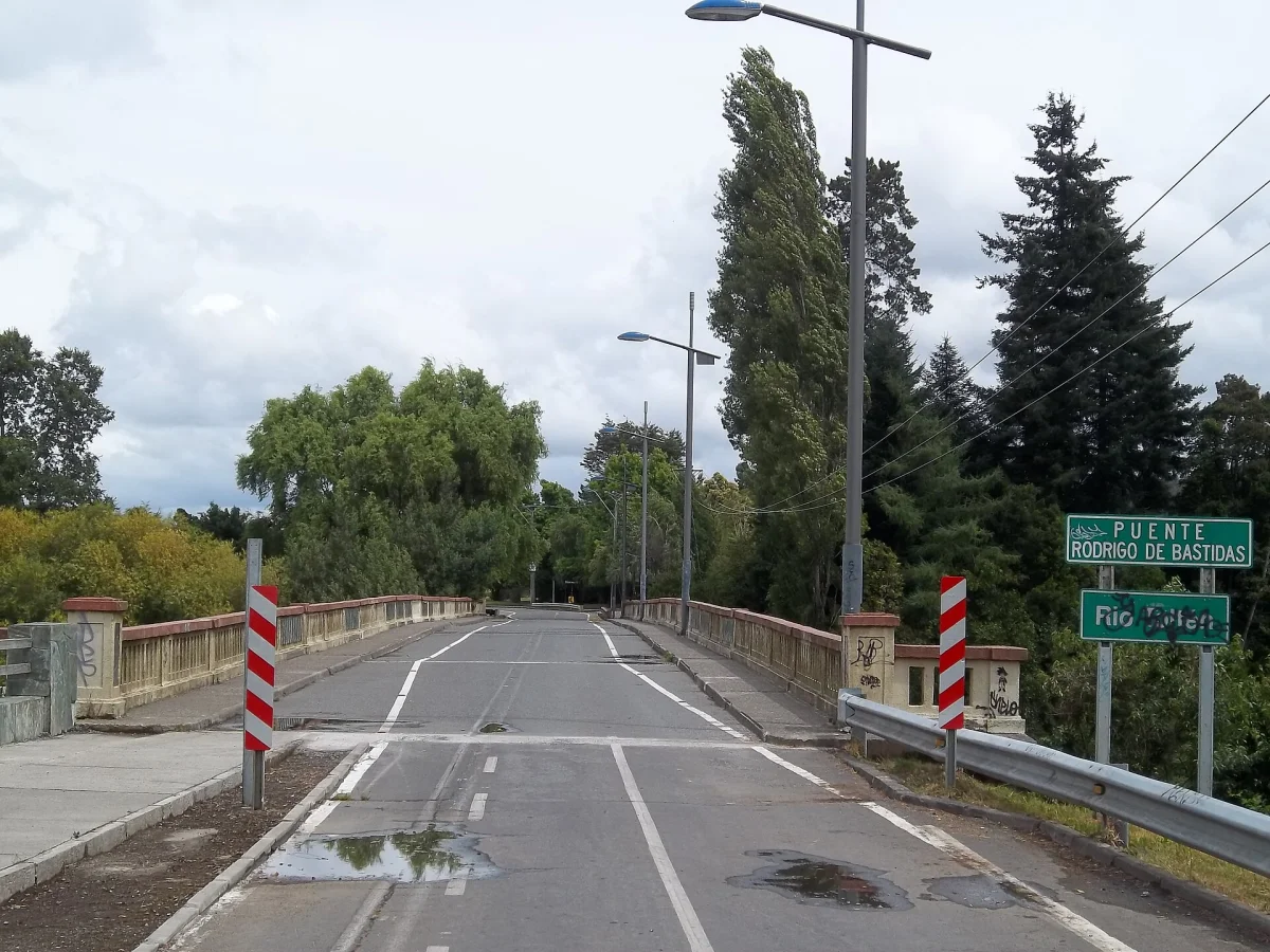 Puente Rodrigo de Bastidas — foto 1