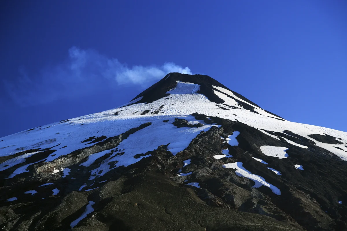 Temporada de ski en el volcán Villarrica: Pillán opera hasta inicios de octubre